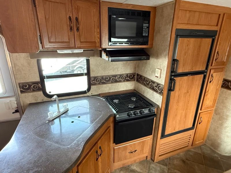 2012 Keystone Rv Sprinter 311bhs alt