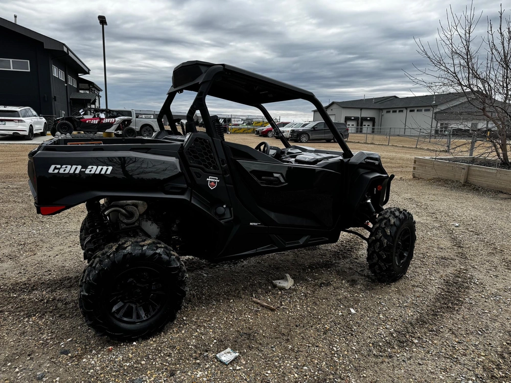 2026 Can-am Commander Xt1000r alt