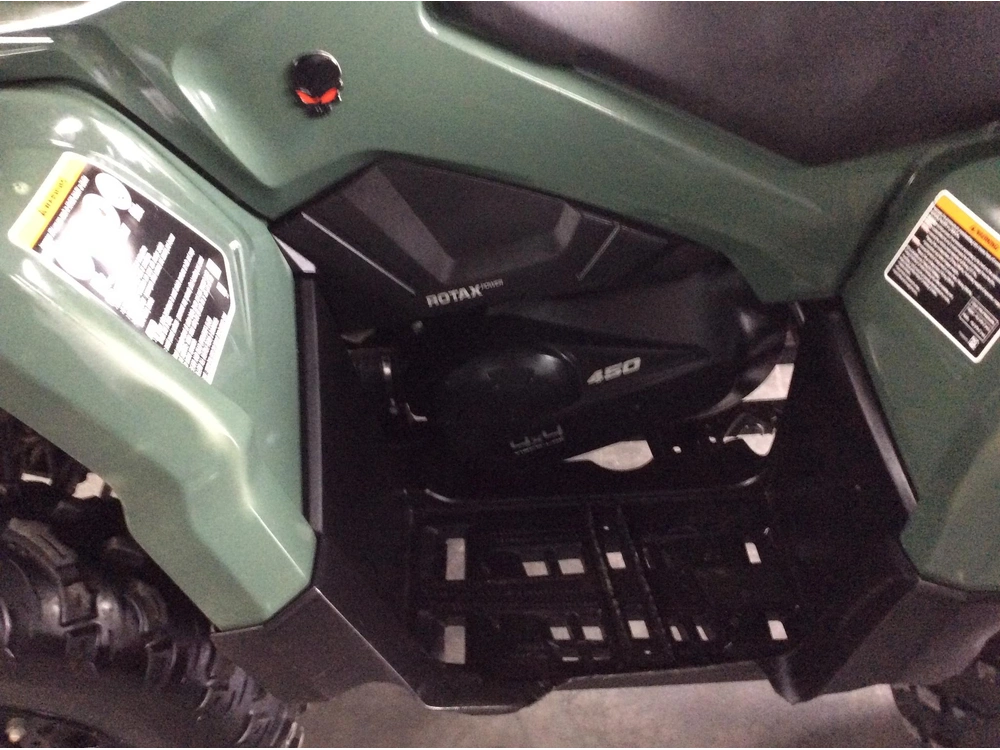 Can-am 450 Outlander 2023 alt