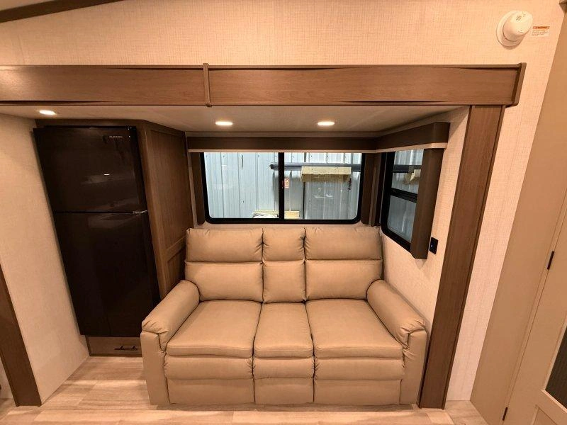 Keystone Rv Cougar 23mle 2026 alt