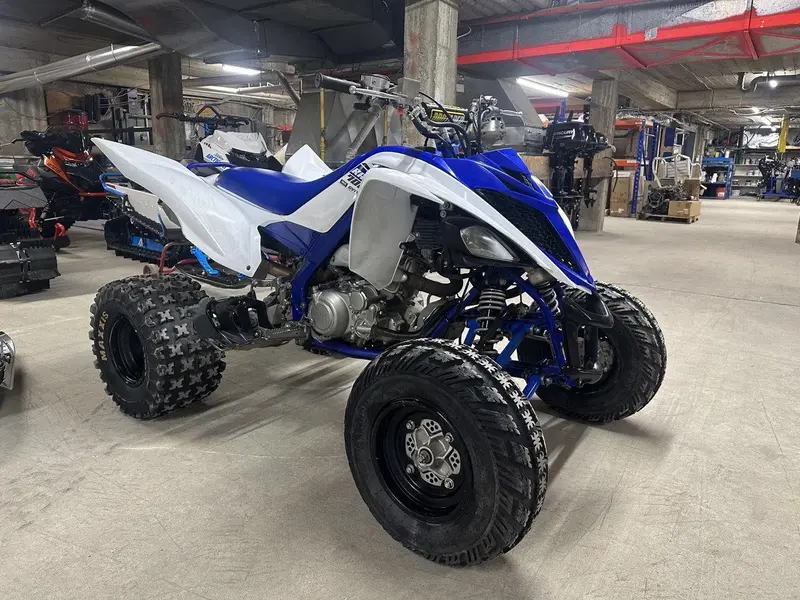 2017 Yamaha RAPTOR 700 thumbnail 3