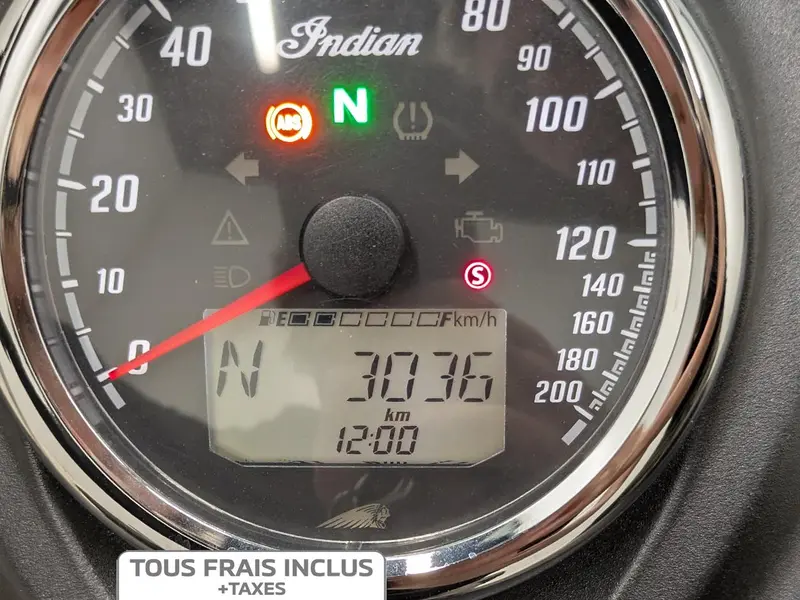 2019 Indian Motorcycle CHIEF DARK HORSE thumbnail 11