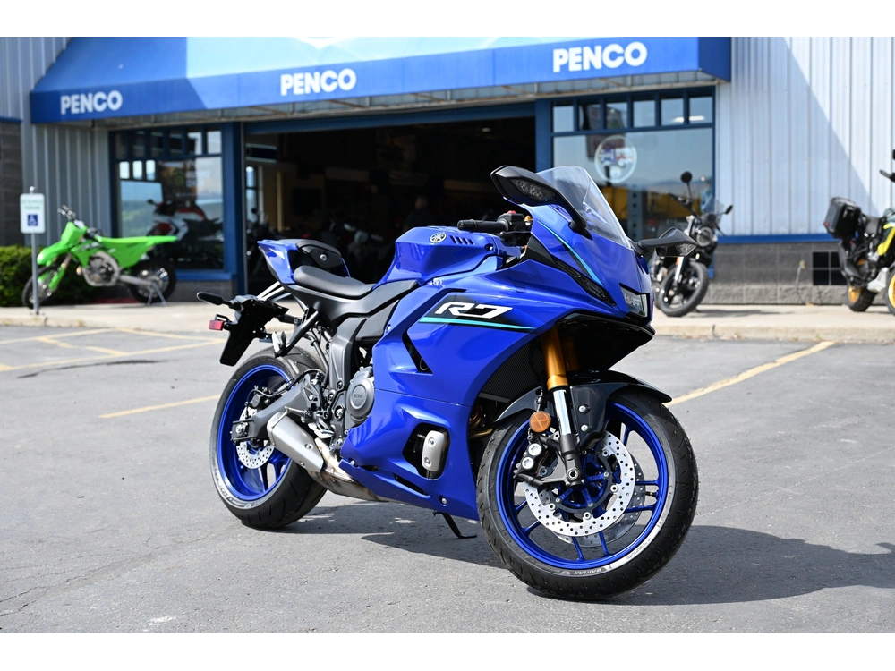 2026 Yamaha Yzf-r7 alt