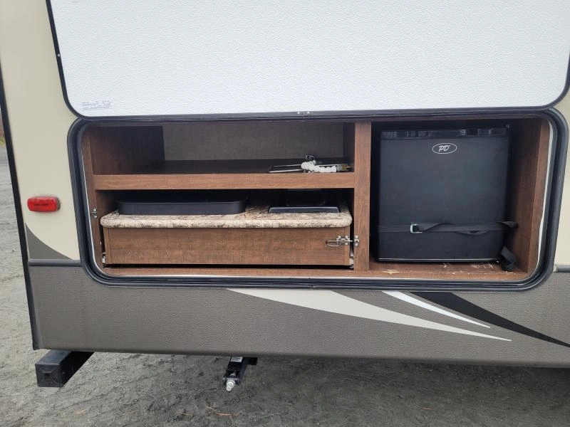 Keystone Rv Hideout 295bh 2017 alt
