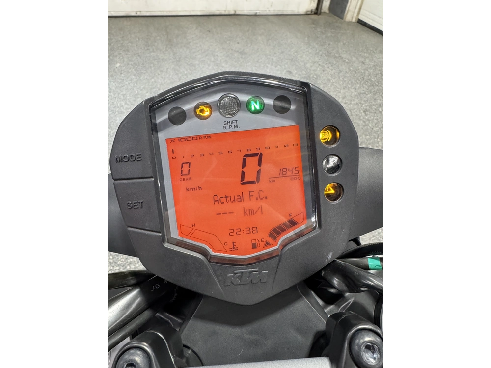 Ktm Duke 200 2020 alt