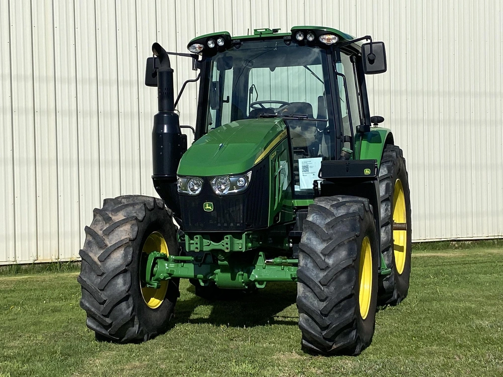 2025 John Deere 6120m alt