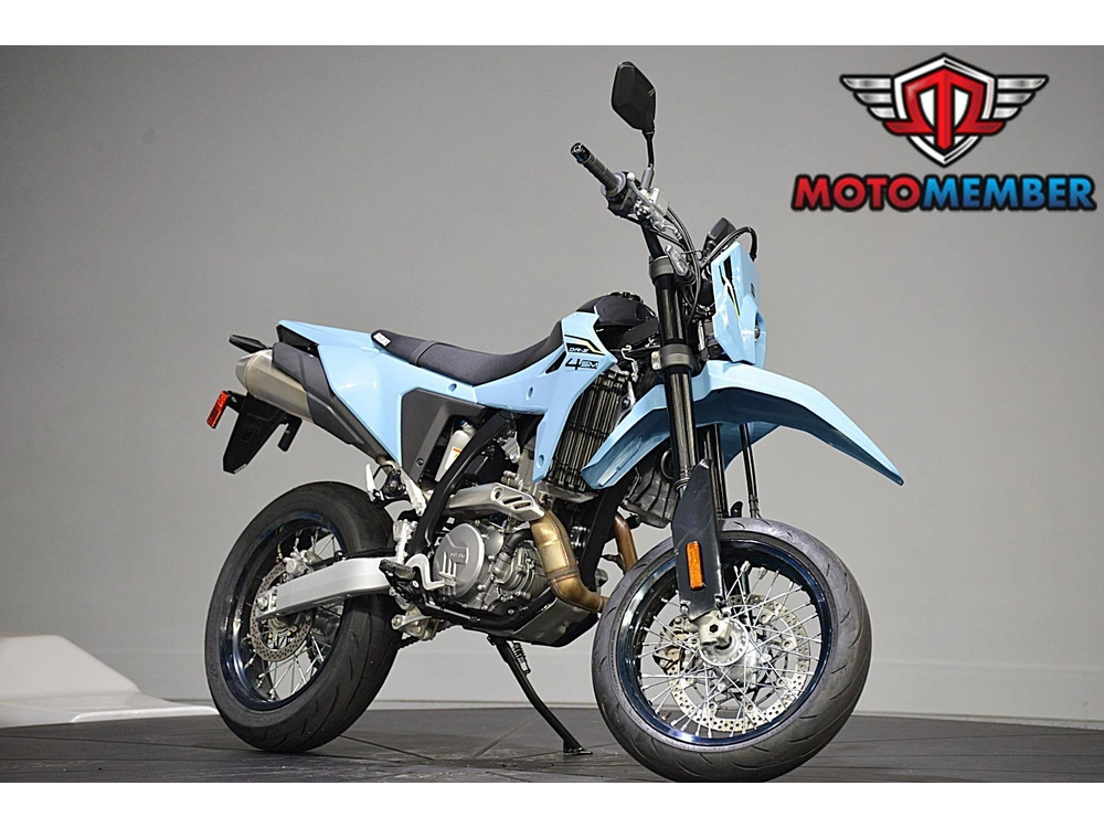 2025 Suzuki Dr-z4sm alt
