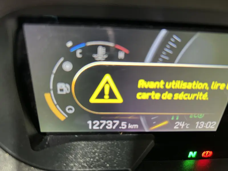 2018 Can-Am SPYDER F3 LIMITED DARK SE6 **BAS KILOMÉTRAGE!!** thumbnail 11