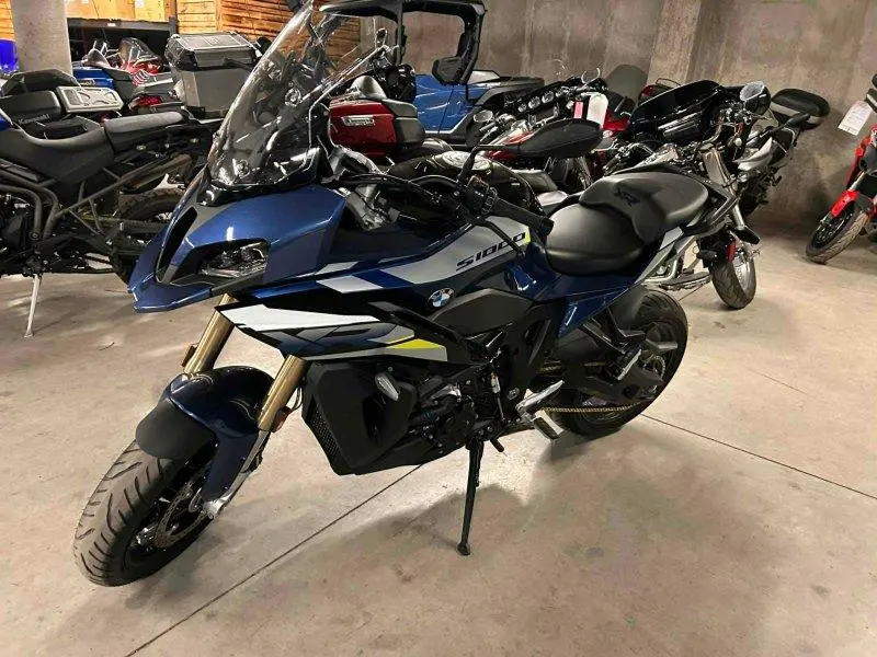 2024 BMW S1000XR thumbnail 2