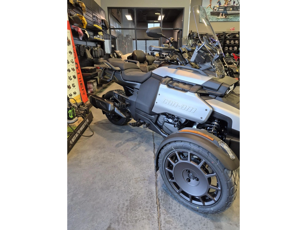 2026 Can-am Canyon Standard Sterling Silver Satin alt