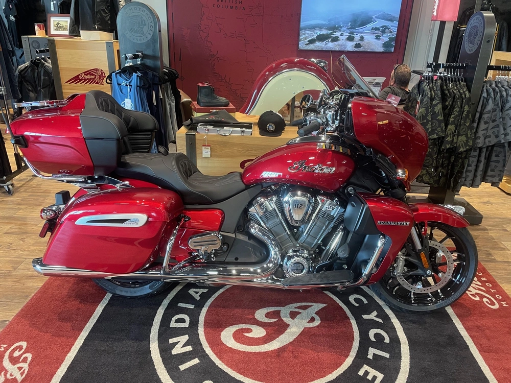 2026 Indian Motorcycle Roadmaster Pp Lt 112 - Sunset Red Mtllc alt