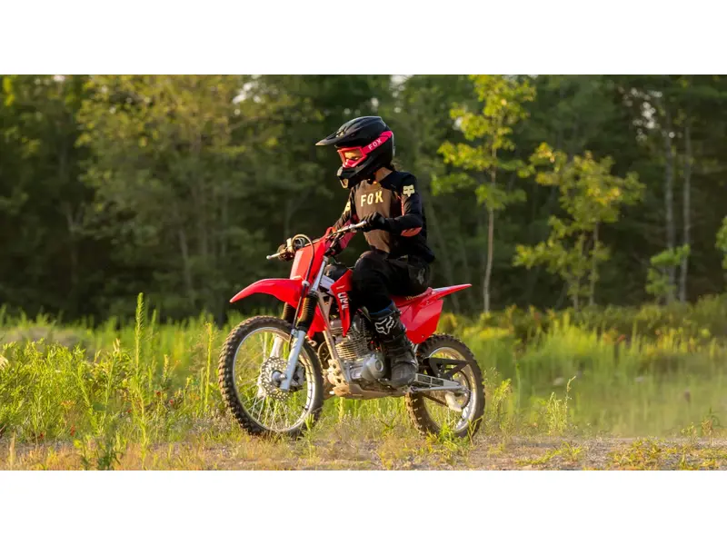 2027 Honda CRF125F ( PRE-COMMANDE ) thumbnail 3