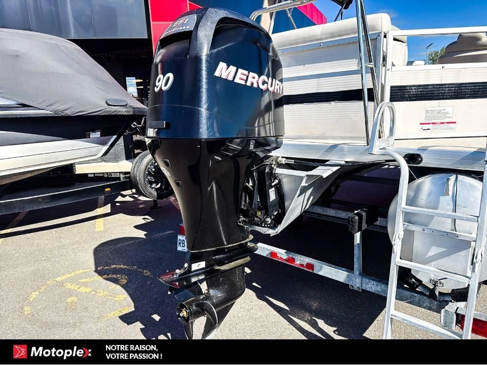 2010 Princecraft Vectra 21 Campeur alt