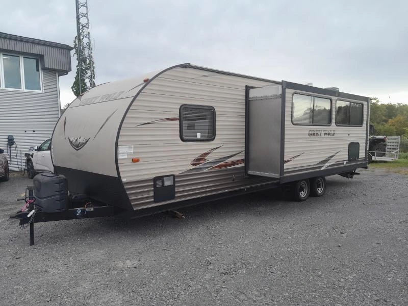 Forest River Cherokee Grey Wolf 26cks 2017 alt