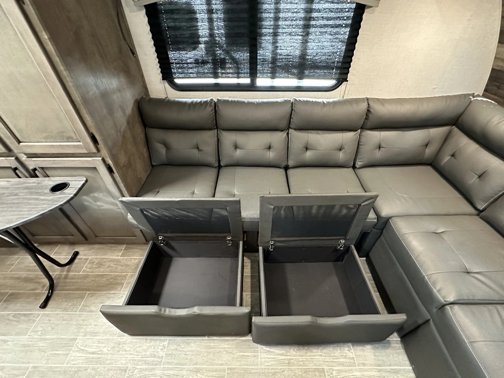 2021 Venture Rv Sonic Lite 160vbh alt