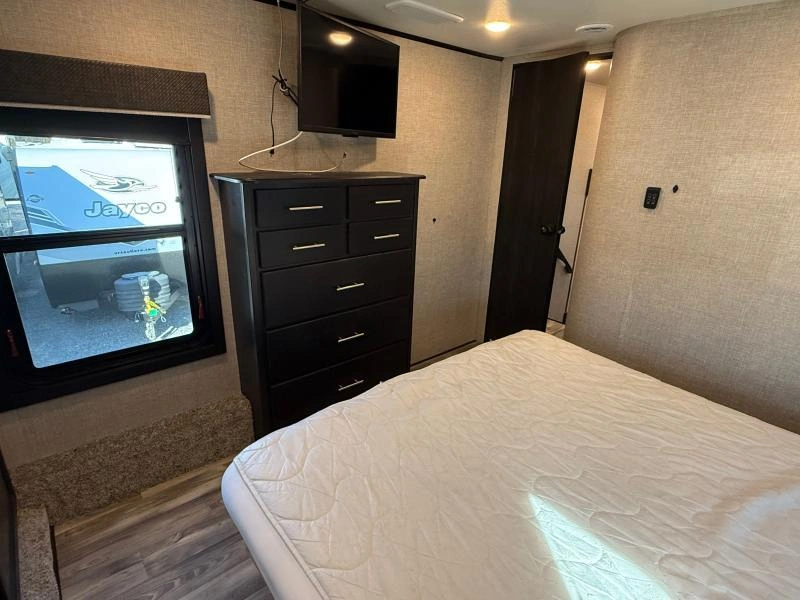 Jayco Eagle 321rsts 2022 alt