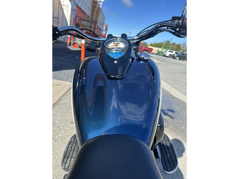 2026 Kawasaki Vulcan 900 Classic thumbnail 11