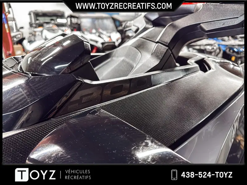 2022 Sea-Doo RXT X 300 TECH PACK AUDIO thumbnail 8