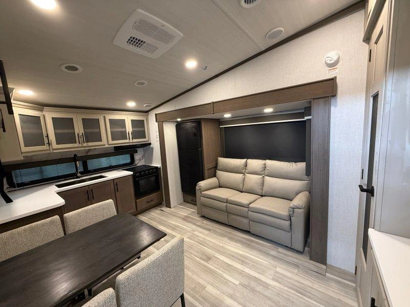 Keystone Rv Cougar 23mle 2026 alt