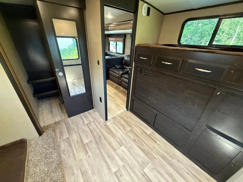 Grand Design Imagine 3150bh 2017 alt