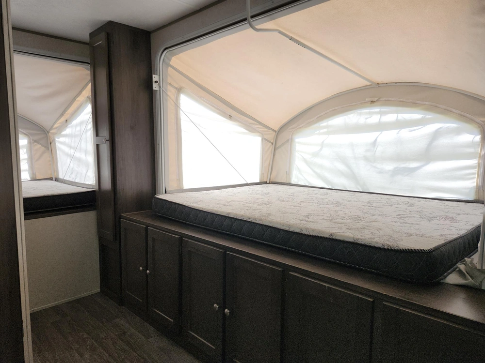 Coachmen Clipper 19 Tb 2019 alt