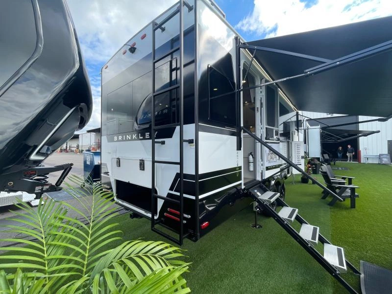2027 Brinkley Z2670 Z2670 alt