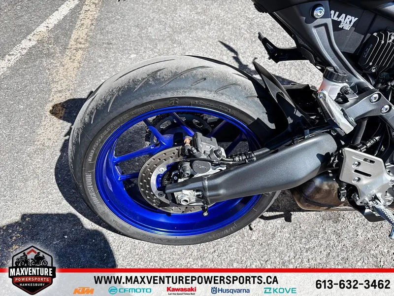 2023 Yamaha MT09 thumbnail 10