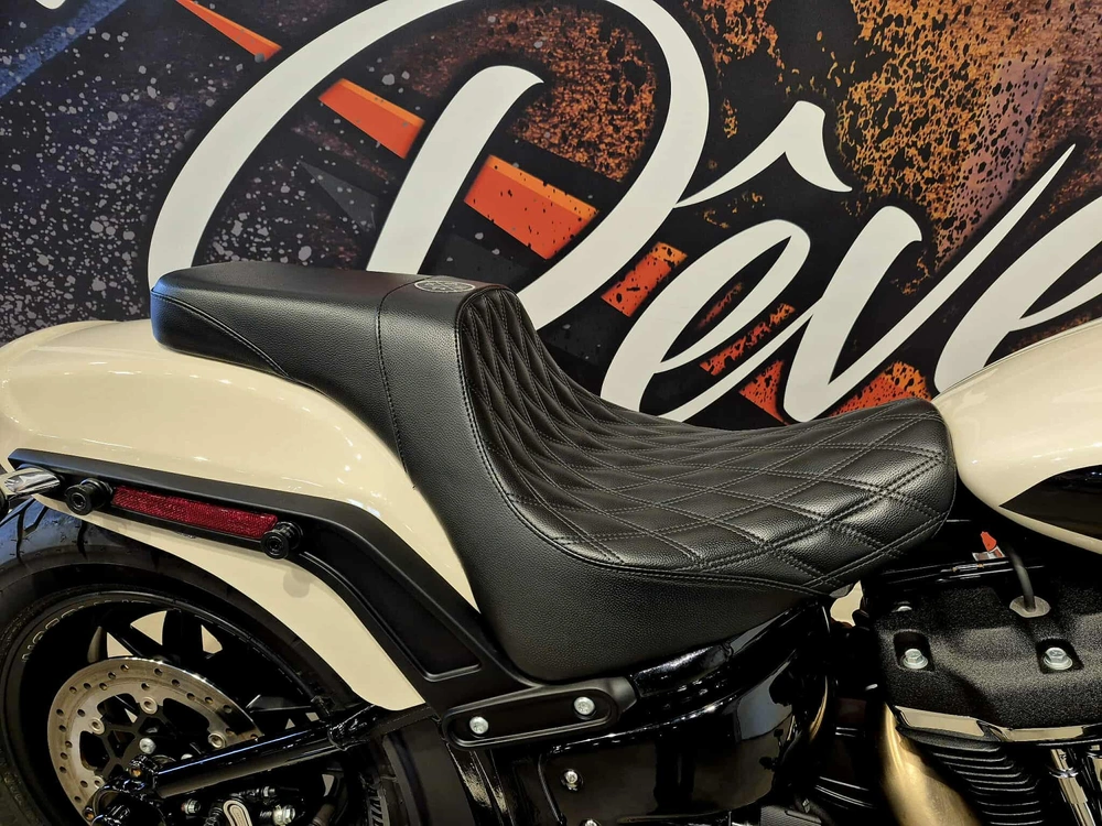 Harley-davidson Softail Fat Bob 114 Fxfbs 2022 alt