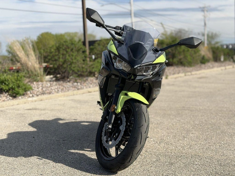 2026 Kawasaki Ninja® 650 Abs alt
