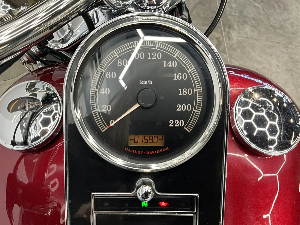 2017 Harley-davidson Flstn Softail Heritage Deluxe 103 alt