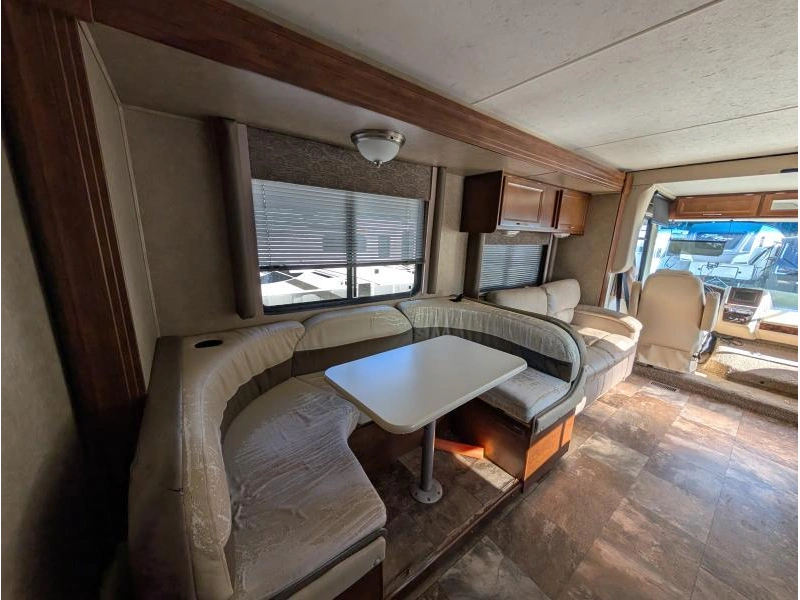 Coachmen Pursuit 31db 2014 alt