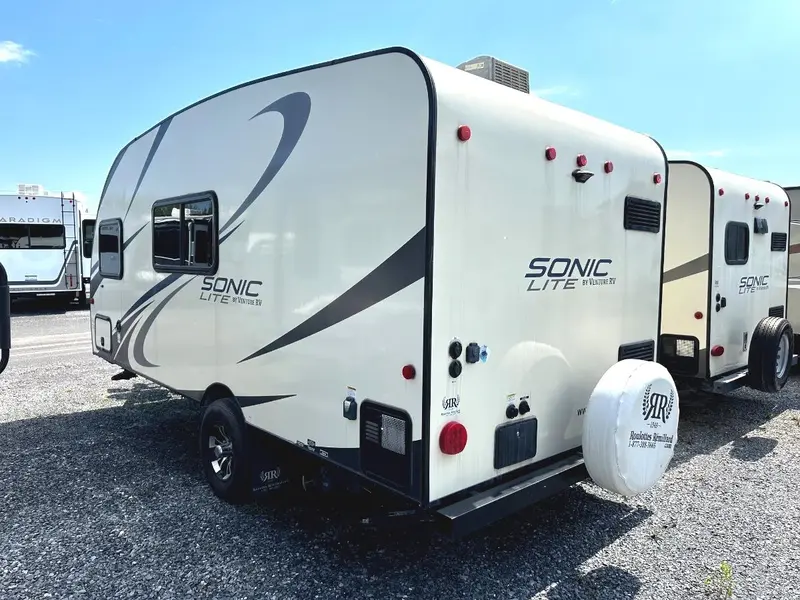 2019 Venture RV Sonic Lite 168VRB thumbnail 6