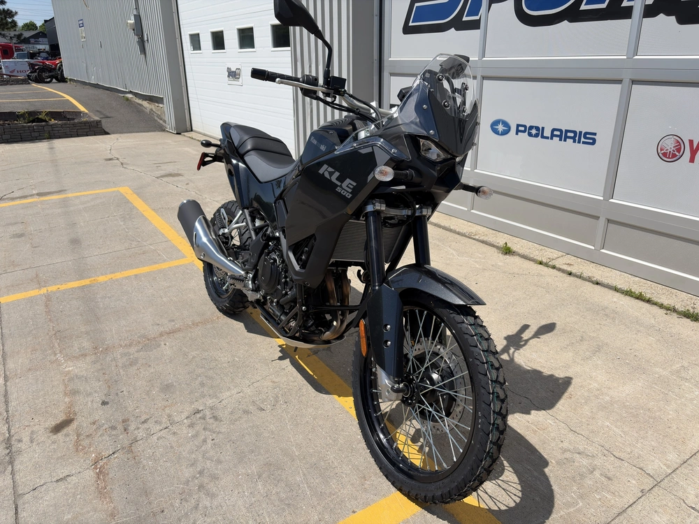 Kawasaki Kle500 2026 alt