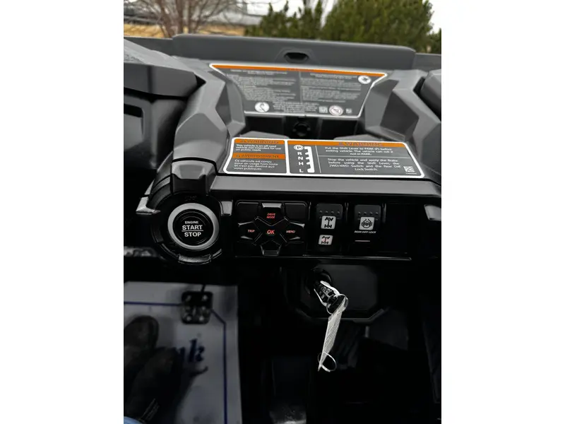 2026 Can-Am COMMANDER XT 1000R thumbnail 7