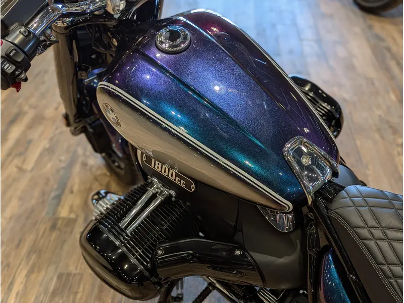 2022 BMW R 18 // Option 719 Galaxy Dust Metallic/Titan Silver Metallic thumbnail 9