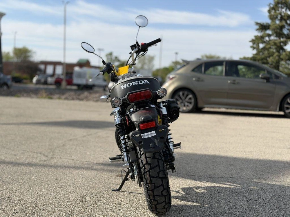 2026 Honda Monkey alt