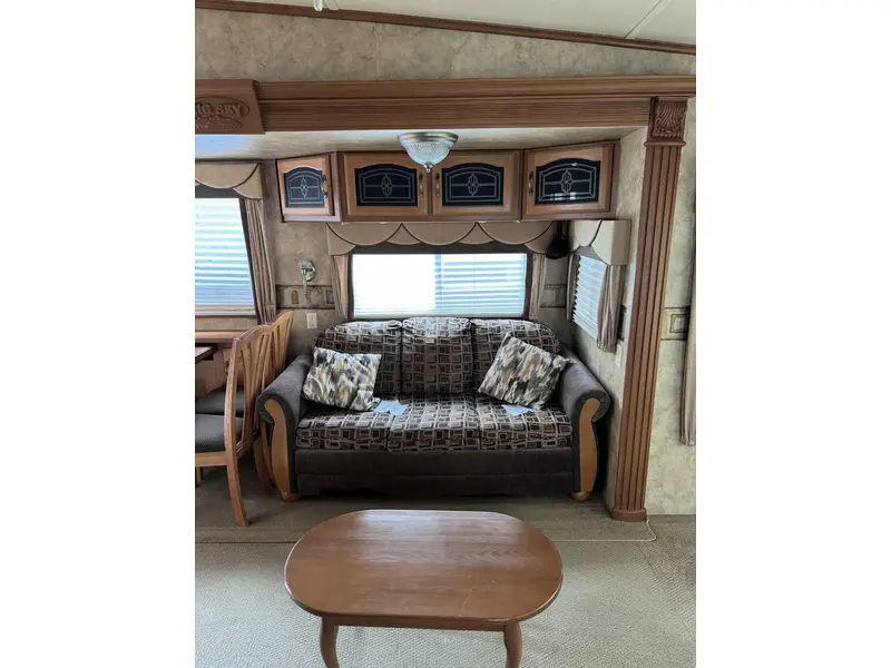 2008 Keystone RV MONTANA BIG SKY 340 RLQ thumbnail 7