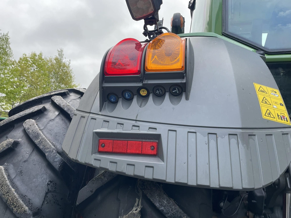 2022 Fendt 824s4 alt