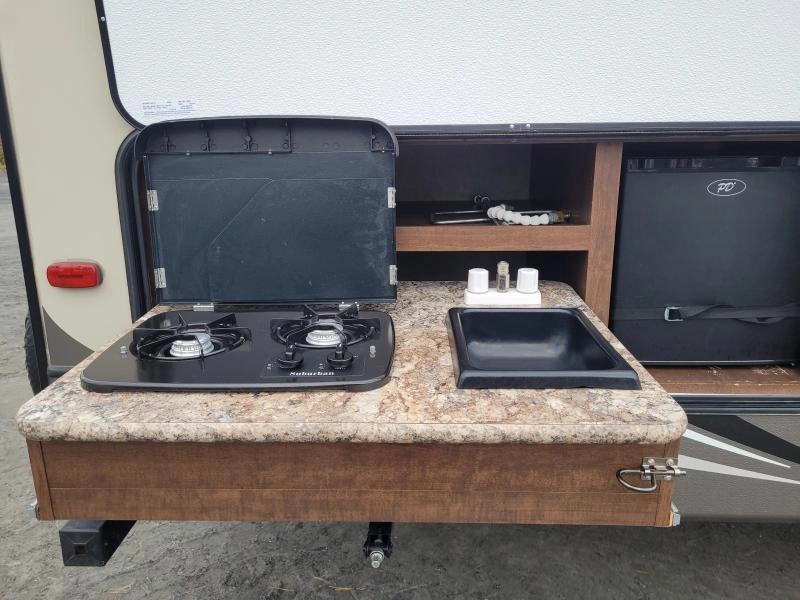 Keystone Rv Hideout 295bh 2017 alt