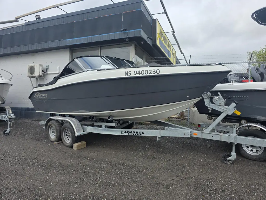 2023 Pro Sports 2000DC w/ MERCURY SEAPRO 150hp MOTOR & TRAILER PKG