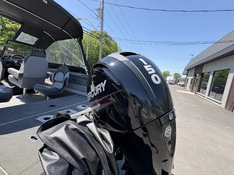 2017 Legend Boats X20**MOTEUR MERCURY 150 FORCES** **20 PIEDS TOUT ÉQUIPÉ!!** thumbnail 40