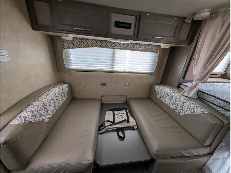Bigfoot rv Bigfoot 2021