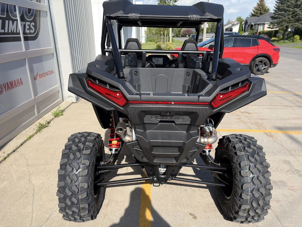 2026 Polaris Rzr Xp 1000 Ultimate alt