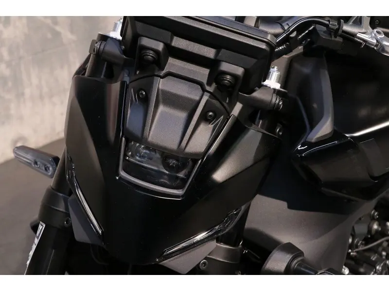 2025 Yamaha MT-09 (DEMO ENR.) thumbnail 12