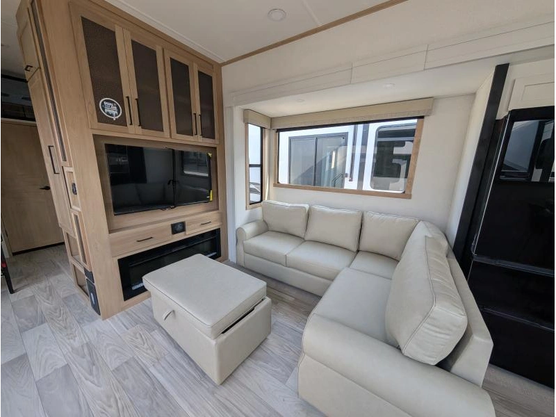 Forest River Sandpiper 422fkl 2026 alt