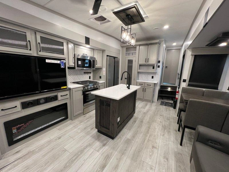 Keystone Rv Montana 295rl 2025 alt