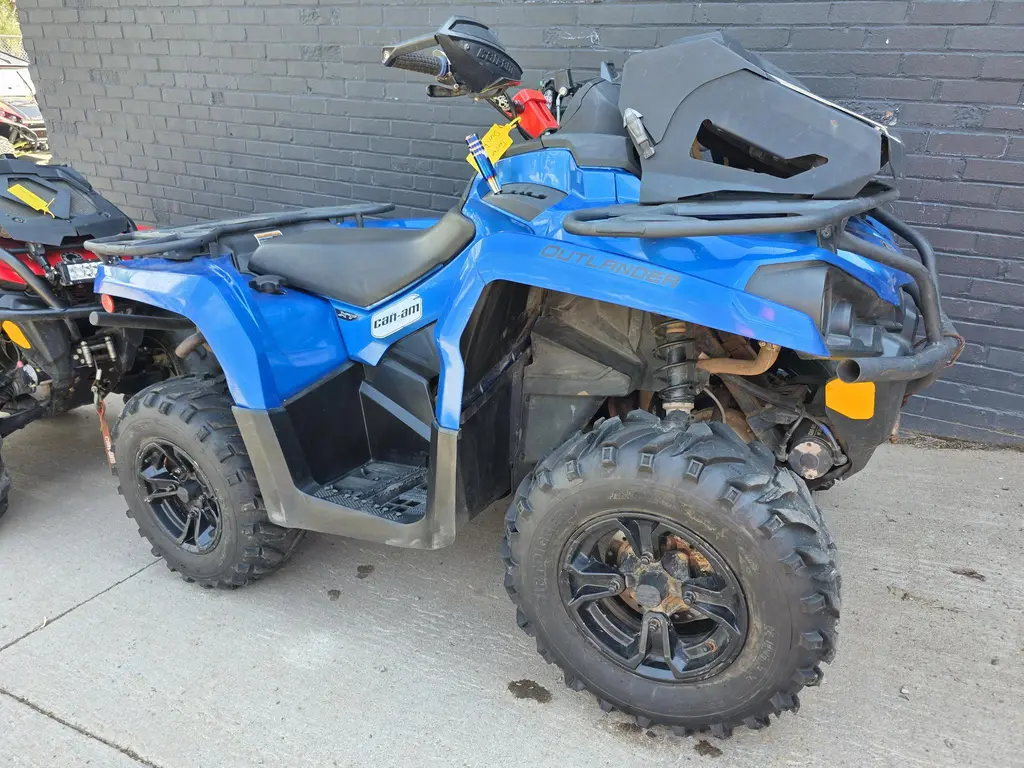 2022 Can-Am OUTLANDER XT 570