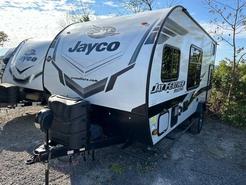 Jayco Jay Feather 171bh 2022 alt