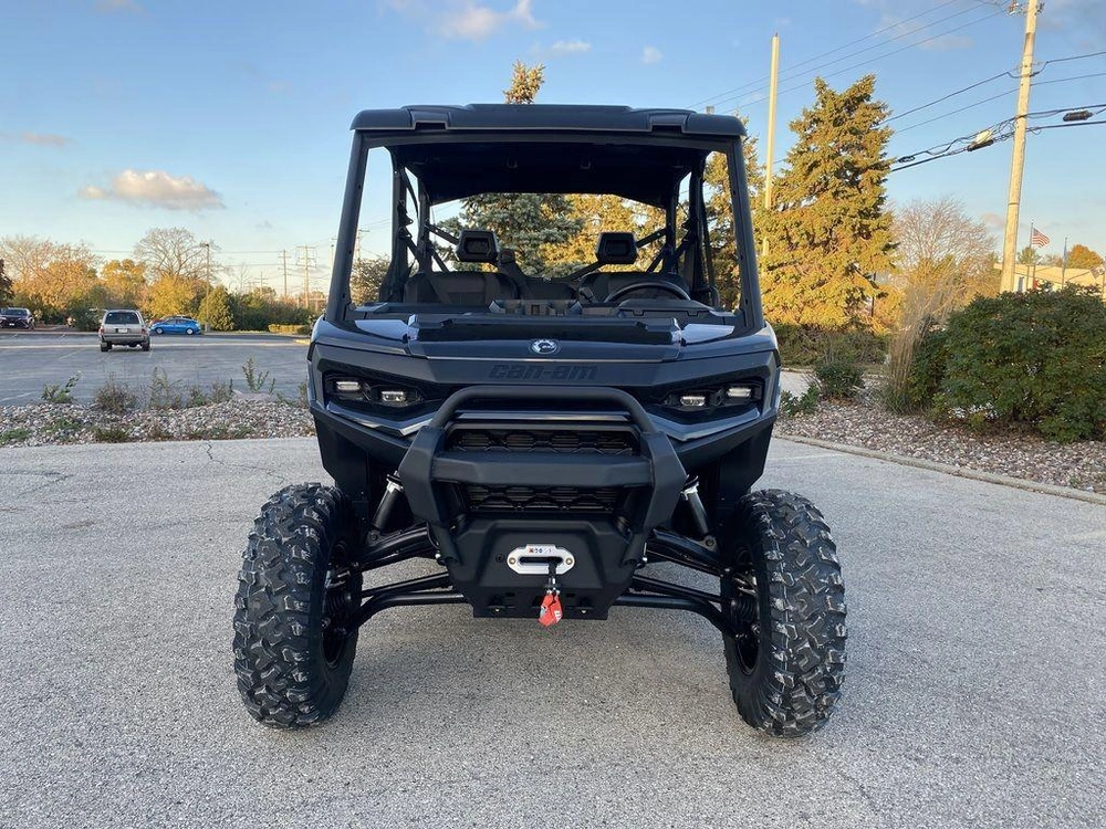 2026 Can-am Defender Max Xt Hd11 With 10.25 In.display alt