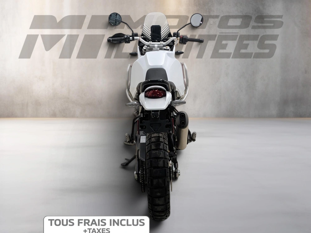 Ducati Desert X 2024 alt